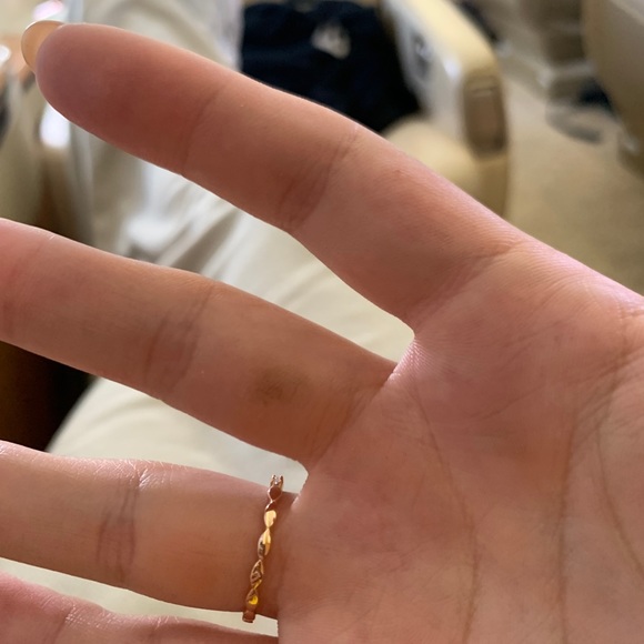 swarovski ring - Picture 3 of 3